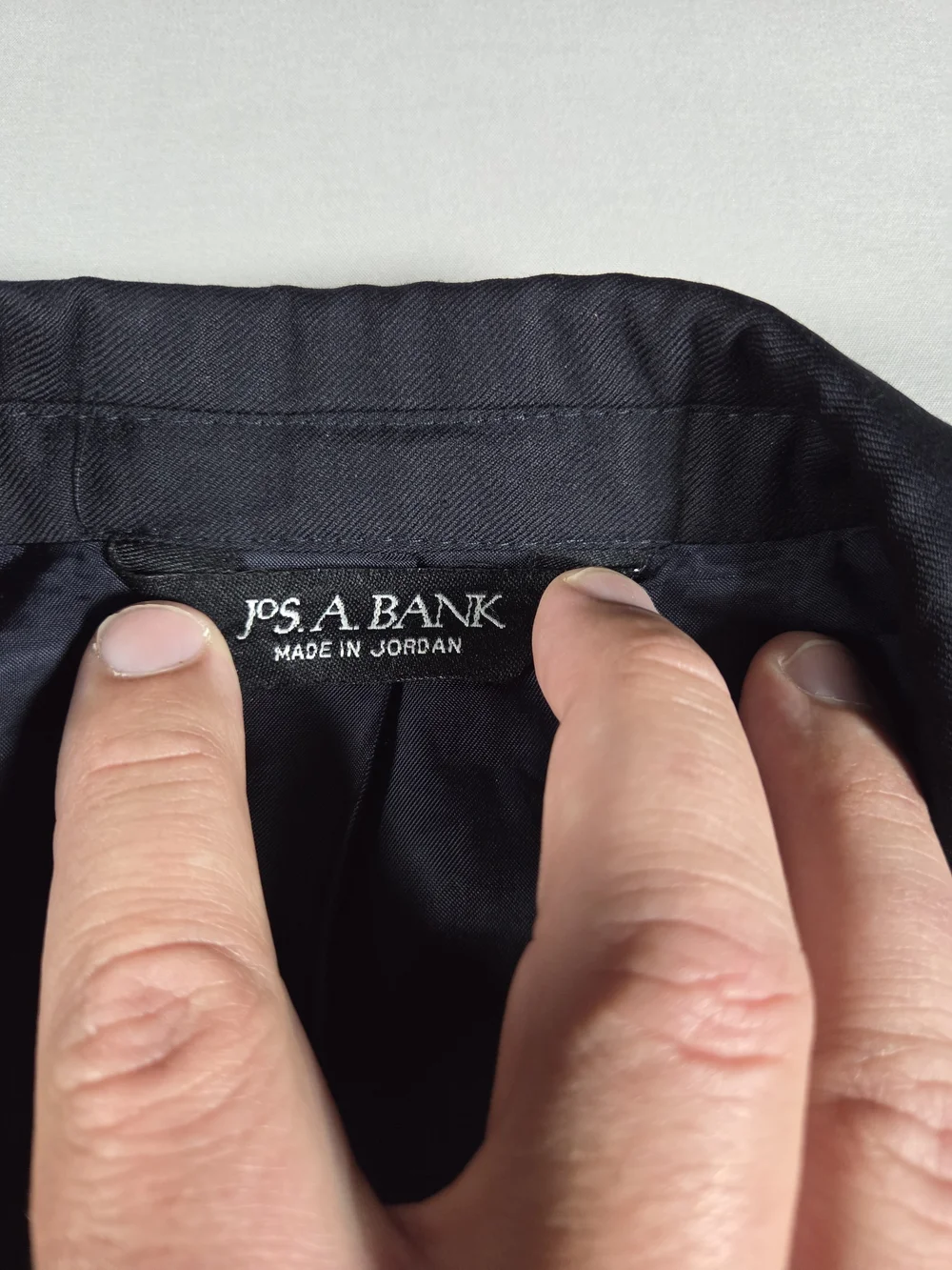 Jos. A. Bank classic single